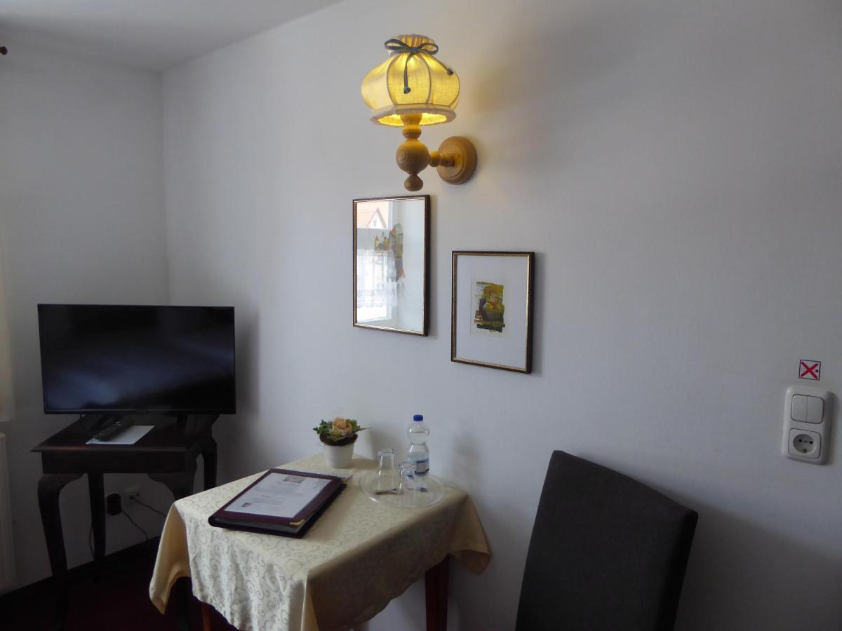 Dinkelsbühl Hotel Haus Appelberg מראה חיצוני תמונה